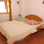 Apartments Mima Hvar